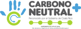 Logotipo de Carbono Neutral Plus con una mano azul, símbolo de reciclaje verde y la frase “Reconocido por el Gobierno de Costa Rica”.